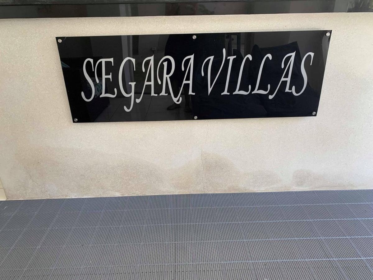 Segara Villas Кута Екстер'єр фото